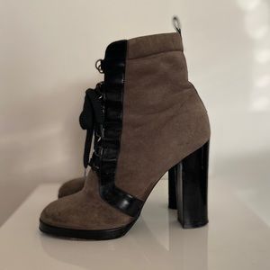 Marc Jacobs leather boots